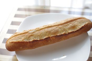 横浜東神奈川にあるパン屋さん「Pain de U（パンドウ）」のパン