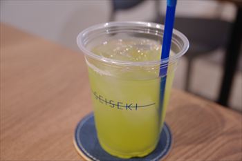 横浜菊名にあるカフェ「横浜茶寮 青寂」のお茶