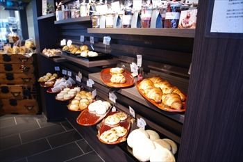 横浜中華街にあるパン屋「のり蔵」の外観
