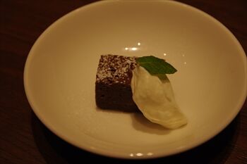 横浜みなとみらいにあるイタリアン「Trattoria Tabule」のデザート
