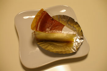 キュービックプラザ新横浜の「日影茶屋」のチーズケーキ