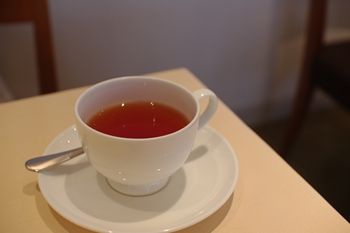 横浜元町・中華街にあるカフェ「チェルシー テラス」の紅茶