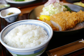 横浜みなとみらいの豚肉創作料理のお店「やまと」のとんかつ