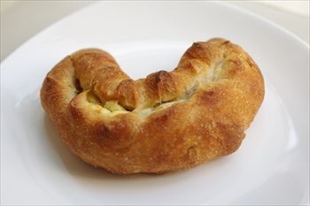 横浜北山田にあるパン屋さん「ブーランジェリー メリエス」のパン