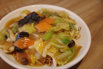 横浜桜木町にある中華料理店「重慶茶樓」のランチ