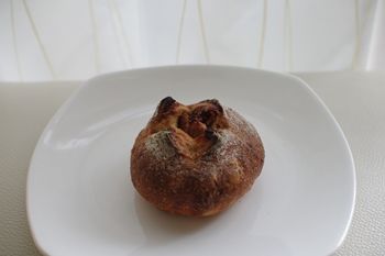 新横浜にあるパン屋「ブラッスリー ラ クラス」のパン