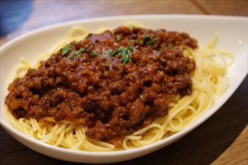 横浜西口エリアにあるカフェ「カッフェ ビーンデイジー」のパスタ