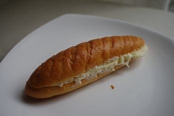 横浜センター南にあるパン屋さん「ベーカリー 南」のパン