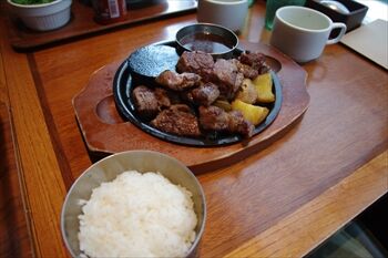 横浜にある「エー&ピー ウィズ テラス/」のランチ