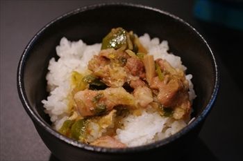 横浜関内にあるラーメン店「麺や 勝治」のご飯