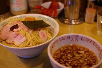 横浜関内にあるラーメン屋「いまむら」のつけ麺