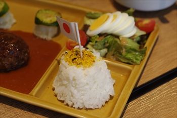 横浜みなとみらいにあるいしがまやハンバーグのキッズセット