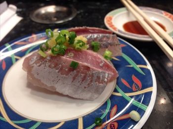横浜あざみ野にある回転寿司「廻鮮寿司処 タフ」の寿司