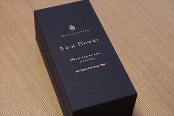 横浜日本大通りにある「ハグフラワー」のチーズテリーヌ