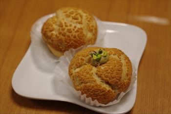 横浜元町にある洋菓子店「Maison Hestiā」のシュークリーム
