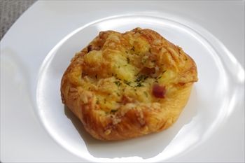 横浜大倉山にあるパン屋「ベッカライ オーデンセ」のパン