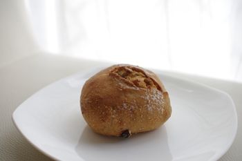 横浜そごうにあるおいしいパン屋「メゾンカイザー」のパン