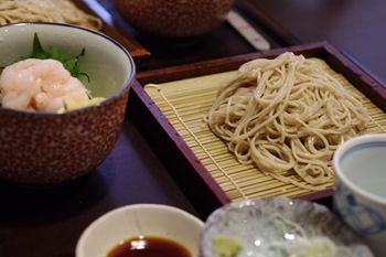 横浜関内にある蕎麦屋「板そば 蒼ひ」のランチ