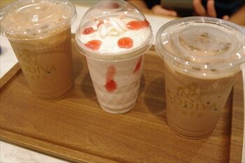 横浜みなとみらいにあるゴディバカフェのドリンク