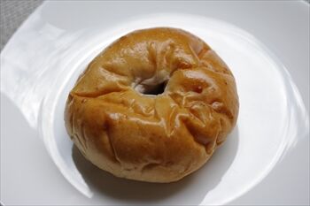 横浜石川町にあるパン屋「よつばベーカリー」のパン