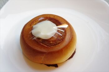 横浜中山にあるパン屋「パン ニア」のパン