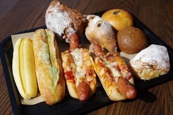箱根にあるカフェ「ベーカリー&テーブル」のパン