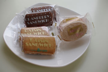 横浜日本大通りにある洋菓子店「かをり」のお菓子