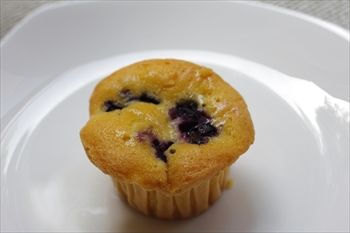 横浜元町にあるベーカリーカフェ「エコモベーカリー」のパン