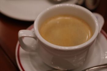 新横浜にある「ウォーターフォールカフェ」のドリンク