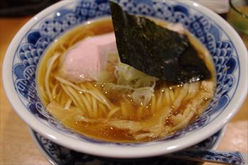 横浜桜木町にあるラーメン店「時雨」のラーメン