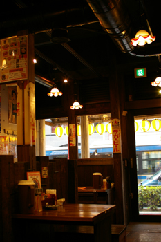 横浜西口の黒田屋ちゃんぽん店内
