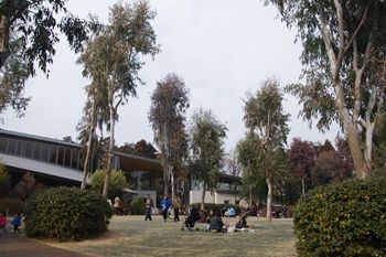 横浜市旭区にある動物園「ズーラシア」の園内