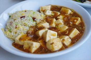 新高島にある中華料理店「中国美食 唐苑酒楼」のランチ