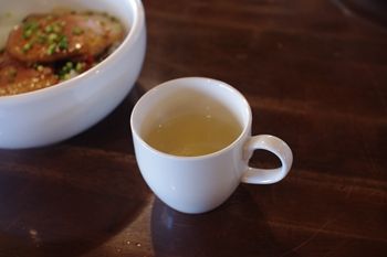 横浜鴨居にあるカフェ「PLANTA ALTA」のスープ