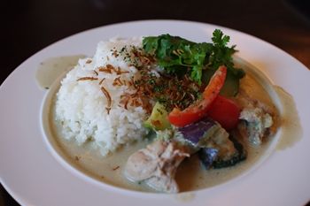 横浜元町にあるレストラン「オリエンタルビーチ元町」のランチ