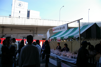 横浜市場まつり鉄火丼売り場