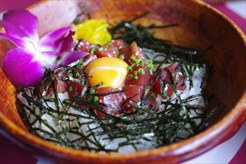 横浜仲町台にあるハワイアンカフェ「H1 CAFE」のランチ
