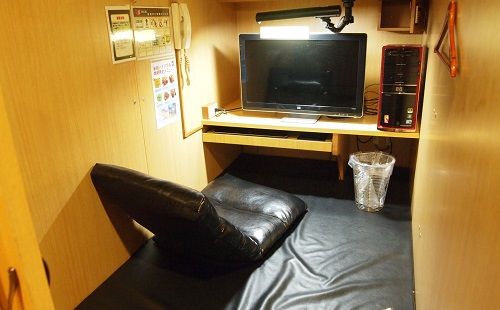 ネットカフェ