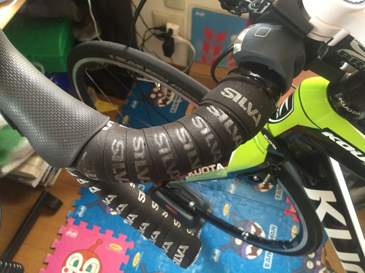 バーテープ交換 Silva 6 28 ロードバイク自己満日記