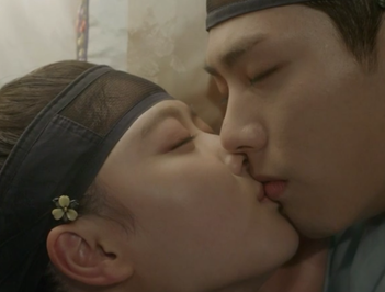 雲が描いた月明かり DVD