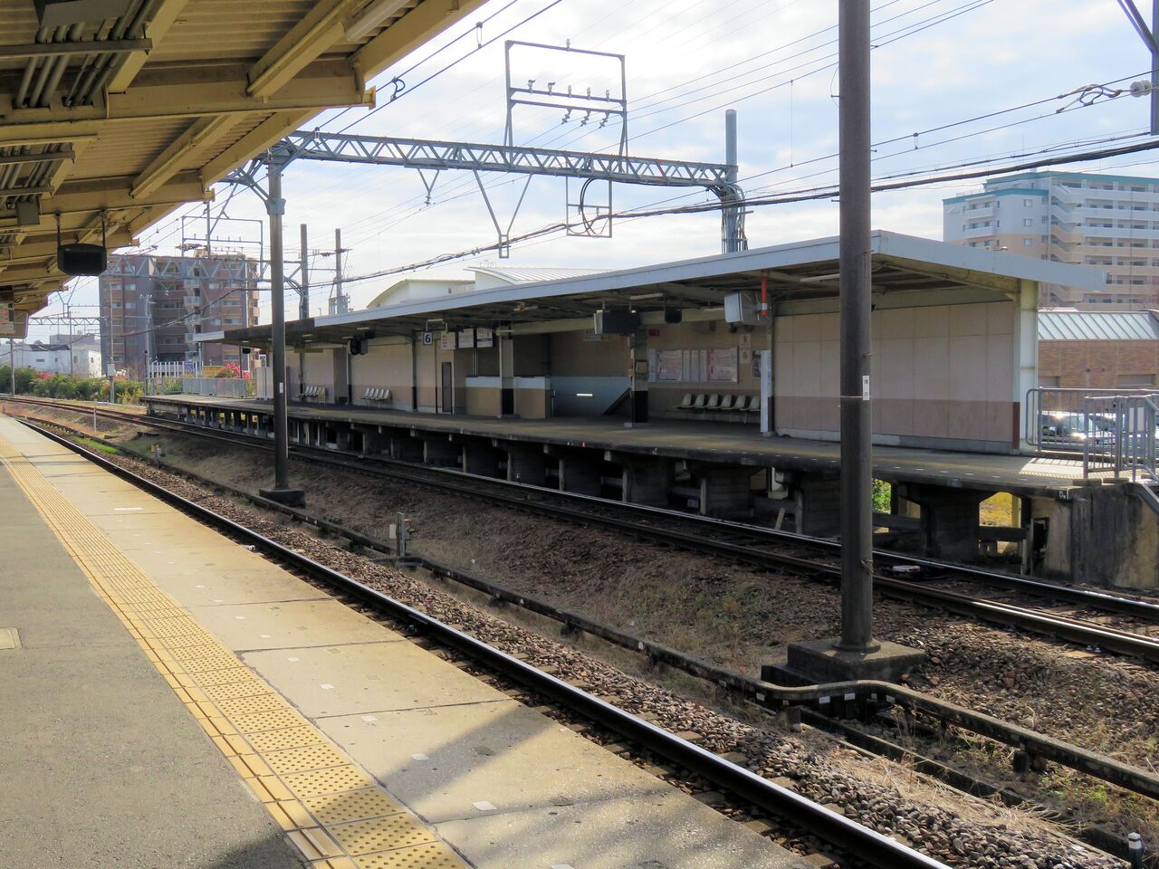 【近鉄特急停車駅】「伊勢中川駅」(近畿日本鉄道・大阪線、名古屋線、山田線) 人生ゆるゆる途中下車 【近鉄特急停車駅】「伊勢中川駅」(近畿日本鉄道・大阪線、名古屋線、山田線) 人生ゆるゆる途中下車