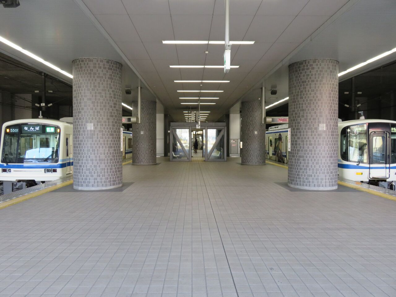 【鉄道駅探訪・終着駅】「和泉中央駅」(泉北高速鉄道・泉北高速鉄道線) 人生ゆるゆる途中下車 【鉄道駅探訪・終着駅】「和泉中央駅」(泉北高速鉄道・泉北高速鉄道線) 人生ゆるゆる途中下車