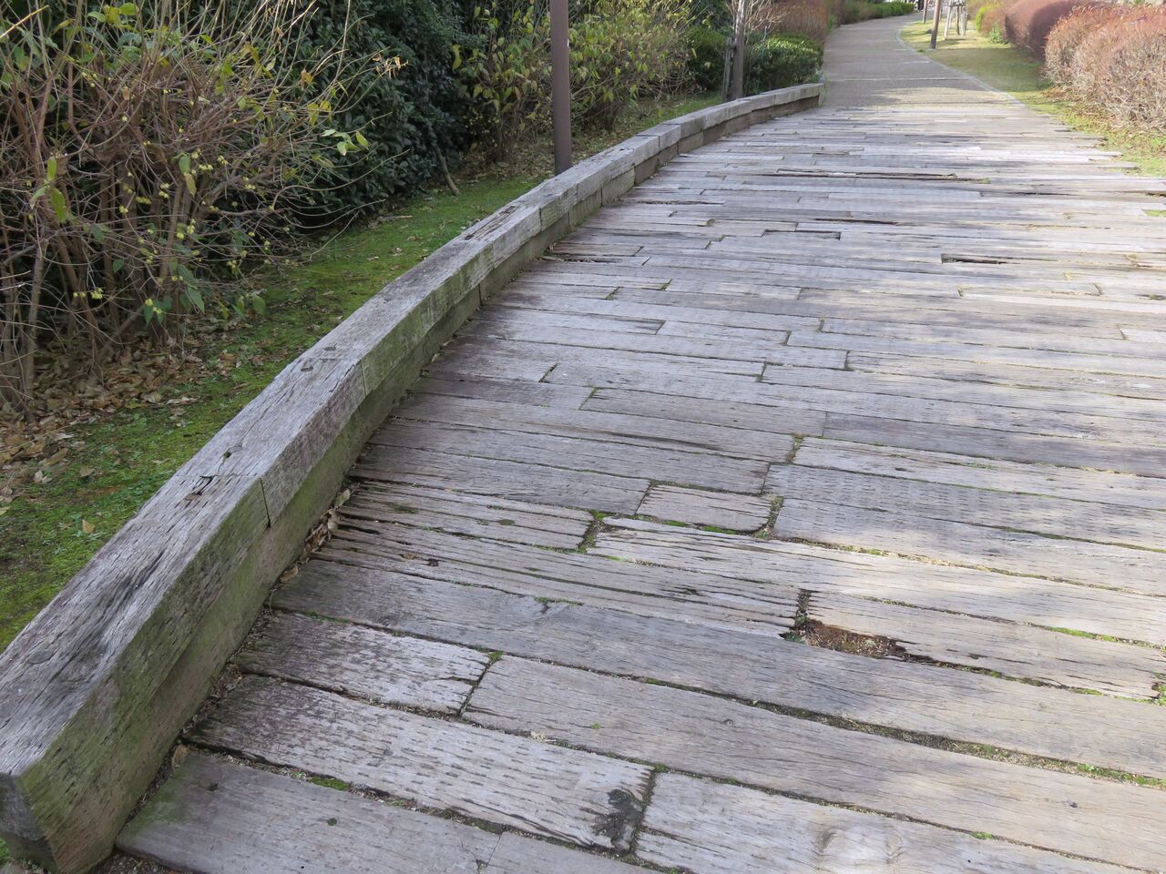 難読名駅を訪ねる 第23回 御陵駅 京都市交通局 東西線 京阪電気鉄道 京津線 人生ゆるゆる途中下車