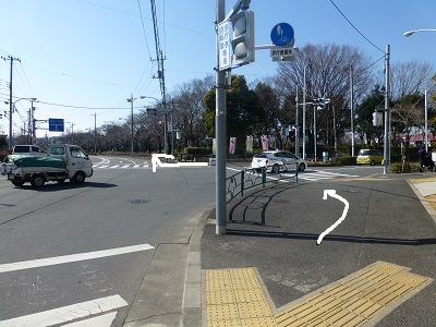 062 分岐・スポーツ公園前