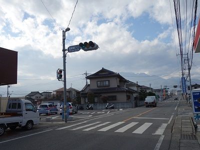 119 塩崎駅前交差点