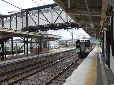 081 下諏訪駅ホーム