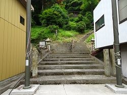 220 愛宕神社参道