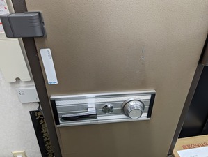 PXL_20240321_231429544