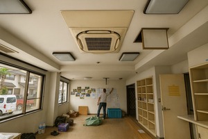 ��������