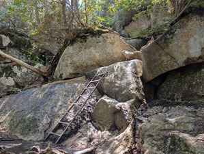 山頂の手前